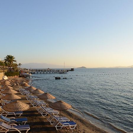 Ado Beach Hotel Turgutreis Eksteriør bilde