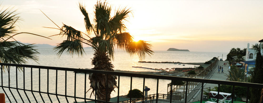 Ado Beach Hotel Turgutreis Eksteriør bilde